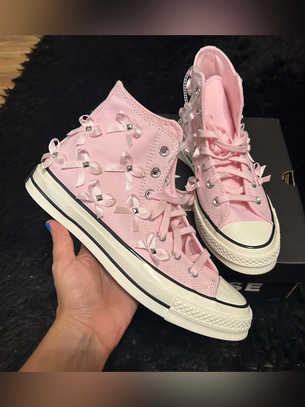 CONVERSE Chuck 70 hi top pink bow studded lace up shoes sneakers sz 8.5 new